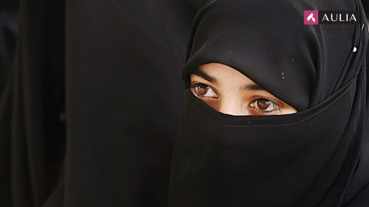 perbedaan cadar dan niqab